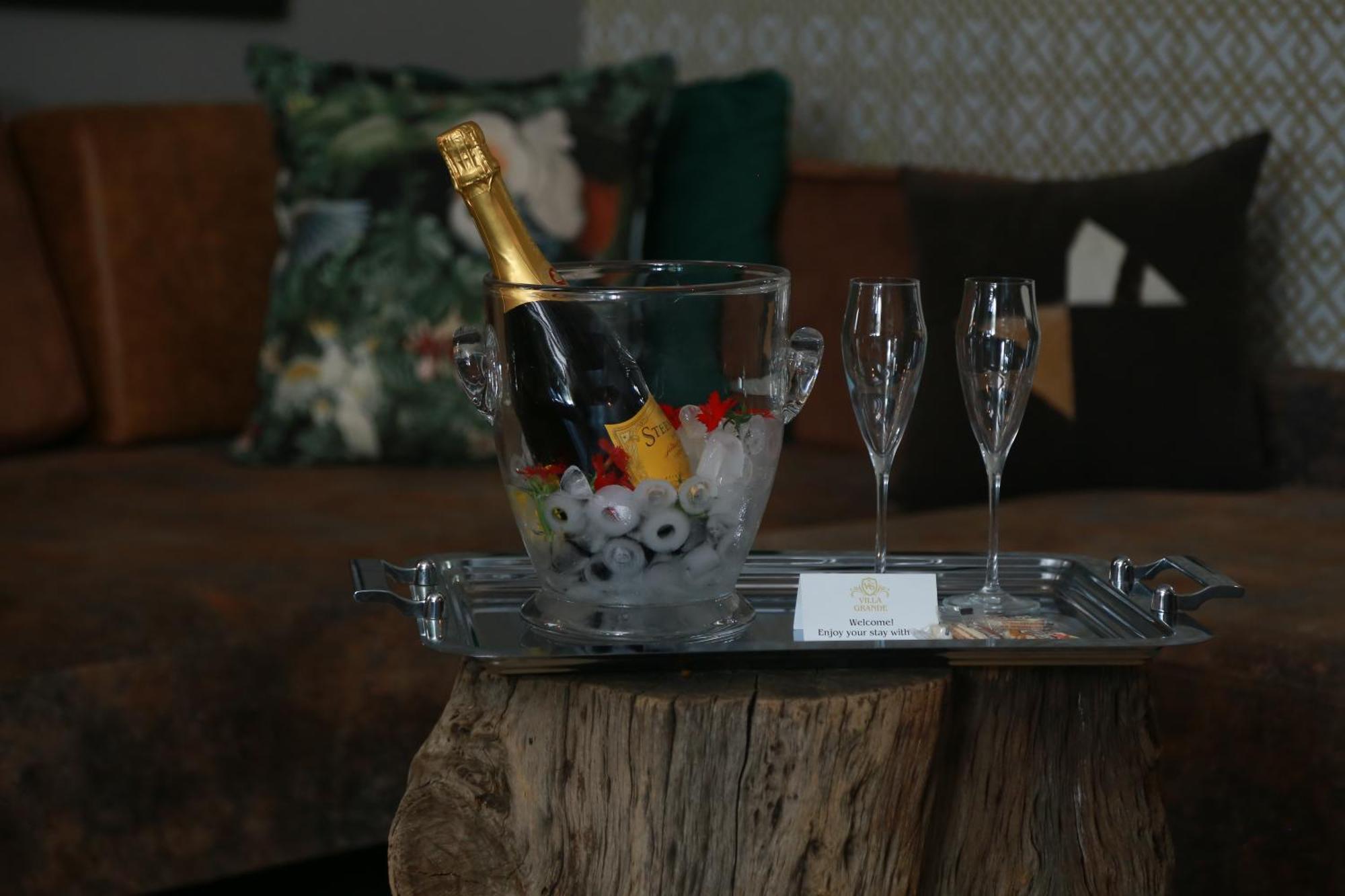 Villa Grande Luxury Accommodation Велком Екстер'єр фото